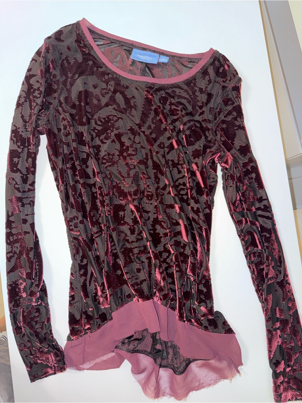 Simply Vera Vera Wang Burgundy Burnout Velvet Long-Sleeve Tee